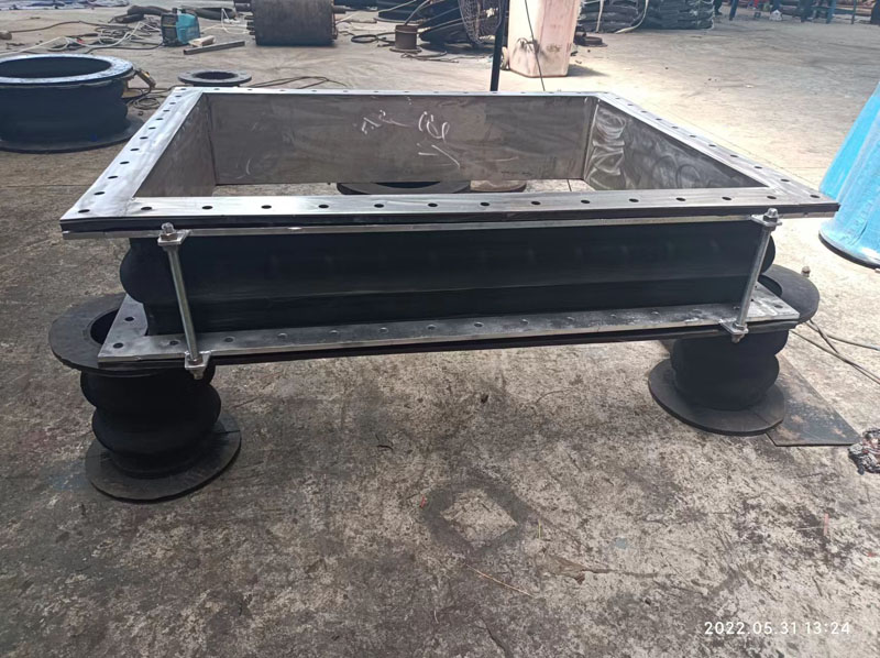 اتصال نرم لاستیکی فن مستطیلی چیست و چرا برای سیستم HVAC شما ضروری است